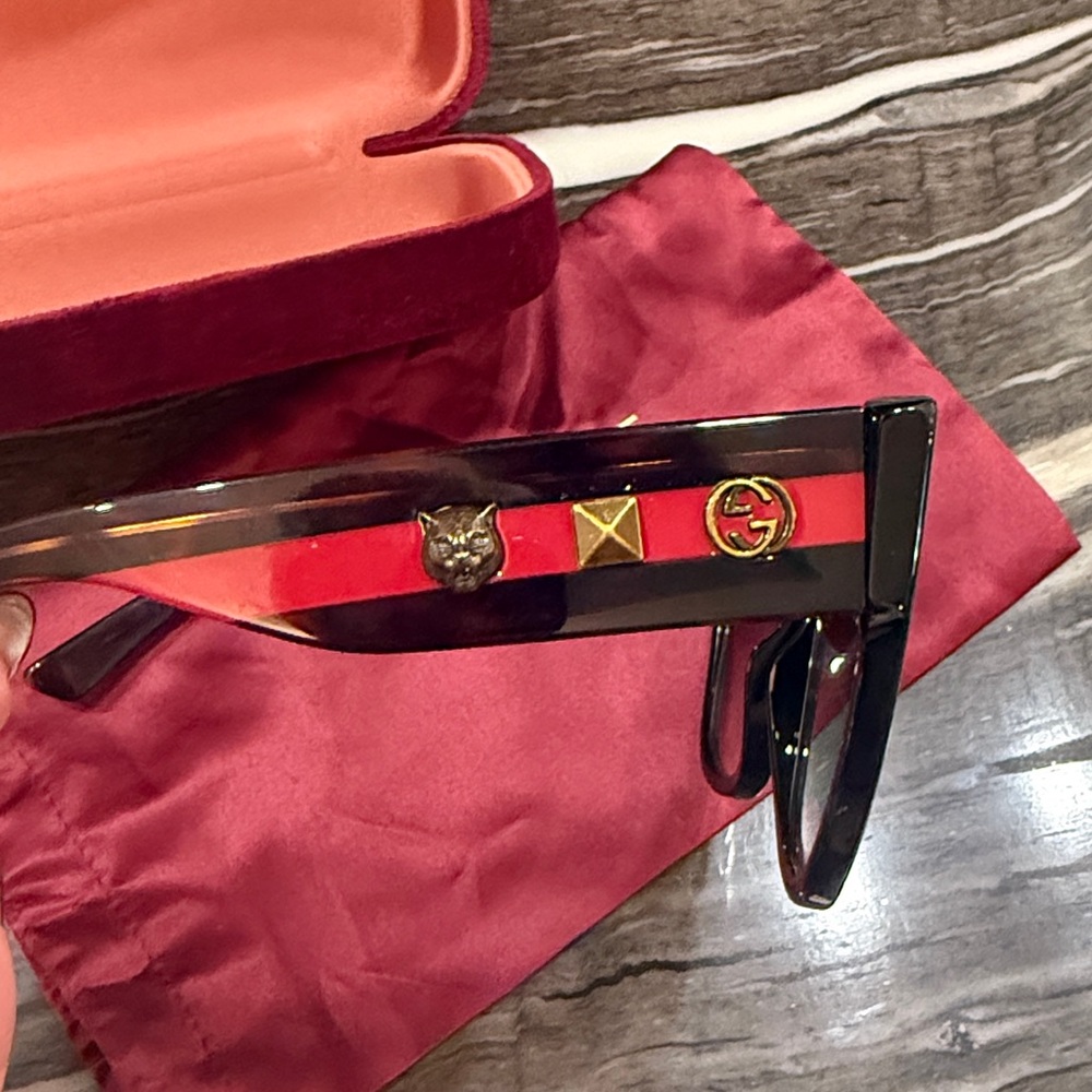 ❤️GUCCI Acetate Square Frame Web
Sunglasses GGOO59S Black
Tortoise 🖤 like NEW - Picture 12 of 17